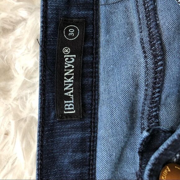 COPY - BLANKNYC DARK WASHED MIDRISE SKINNY JEANS SZ 30 - Picture 4 of 11